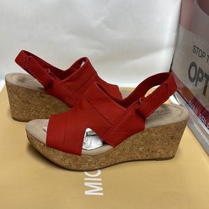BNIB Brand New Clark Annadel Platform shoes Red asstd sizes